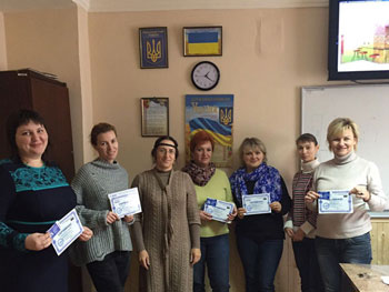 Выпуск группы по курсу Декорирование учебного центра Успех